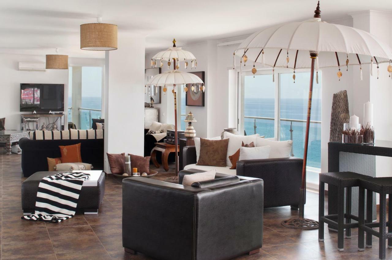 Cali Deluxe Holidays, Sesimbra Luaran gambar