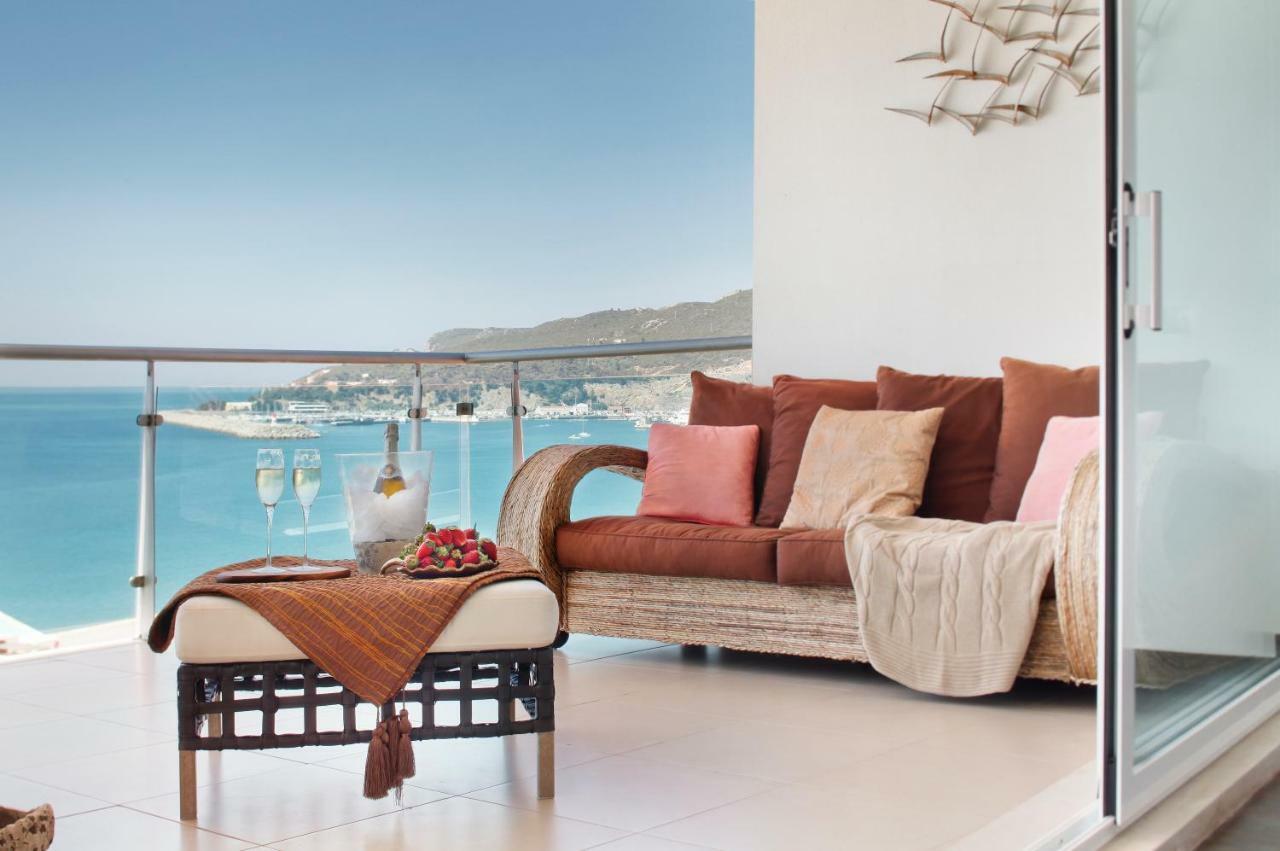 Cali Deluxe Holidays, Sesimbra Luaran gambar